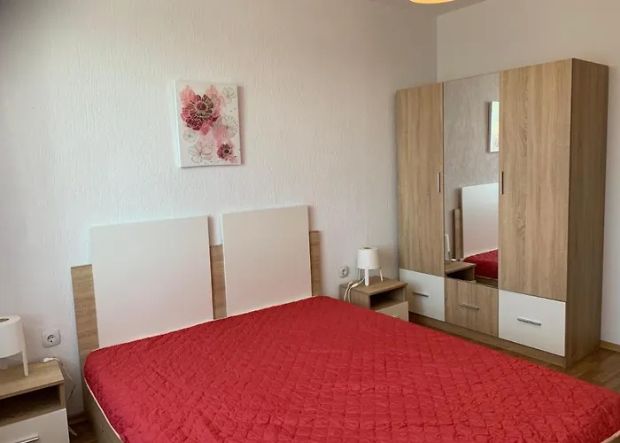 Апартаменты Sunny Сандански